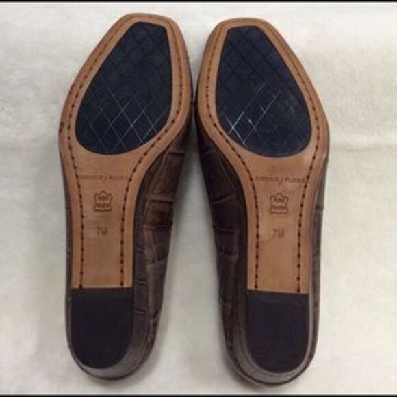 Donald J. Pliner Reptile Embossed Leather Flats - Picture 4 of 4